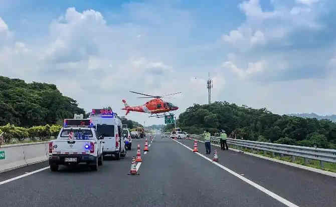 博罗高速公路汽车救援案例